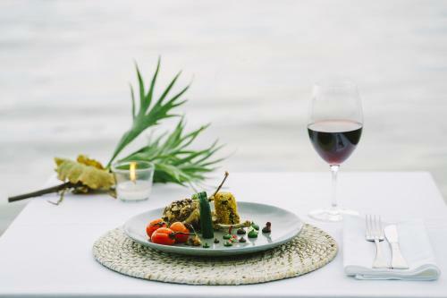 Hotel Elysian Retreat - All Inclusive Retreat
