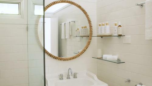 Hotel Elysian Retreat - All Inclusive Retreat