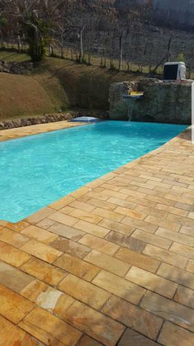 Casa Amarela Em Mairipor� Com Piscina Aquecida