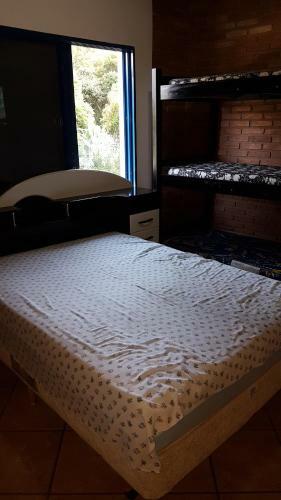 Casa Amarela Em Mairipor� Com Piscina Aquecida