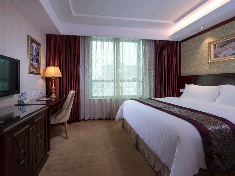 Vienna Hotel Shanwei Haifeng