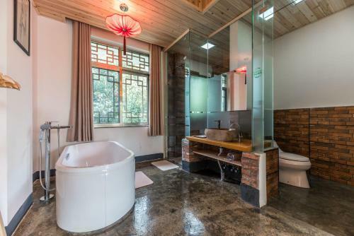 Hostal Floral Hotel � Homy Home Dujiangyan