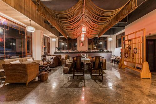 Hostal Floral Hotel � Homy Home Dujiangyan