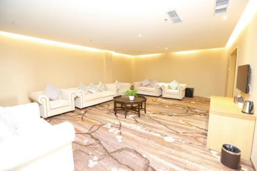 Ulanhot Mengjia Grand Hotel