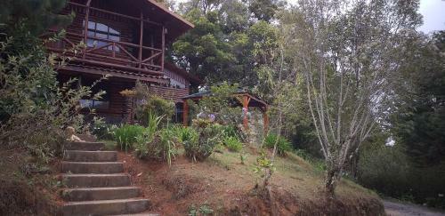 Apartamento Caba�a de Mi Jard�n En Dota