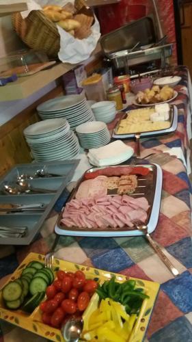 Hostal Penzion Hajsk� Ml�n