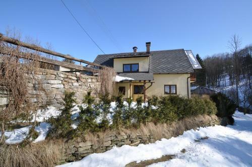 Holiday Home Mrklov/riesengebirge 2468