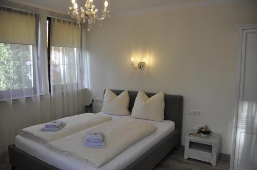 Bed & Breakfast Hotel Waldschl��chen