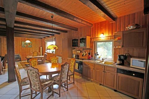 Ferienhaus Zwiedorf See 9311