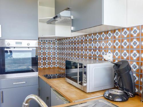 Apartment Milos