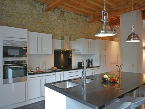 Quaint Holiday Home In Chalabre With Swimming Pool