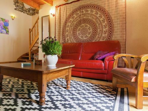 Comfortable Cottage In Champsac Near Forest