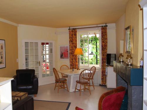 Charming Holiday Home In Etables With Swimming Pool
