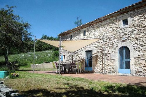 Holiday Home Lagarde-d'apt - Prv01042-f