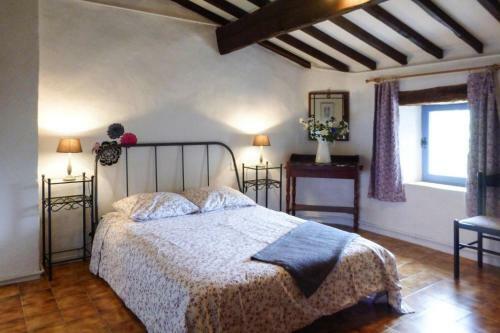 Holiday Home Lagarde-d'apt - Prv01042-f