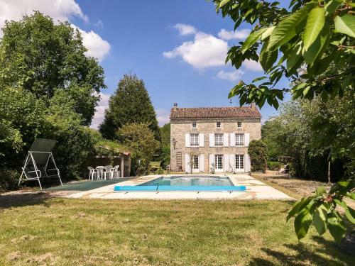 Charming Mansion In La Foret-de-tesse With Pool