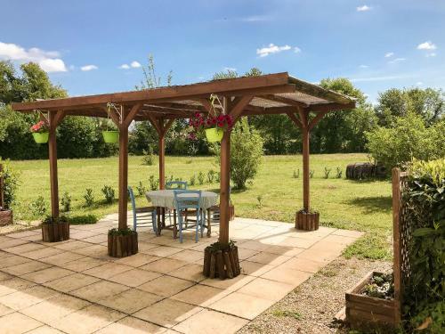 Charming Mansion In La Foret-de-tesse With Pool