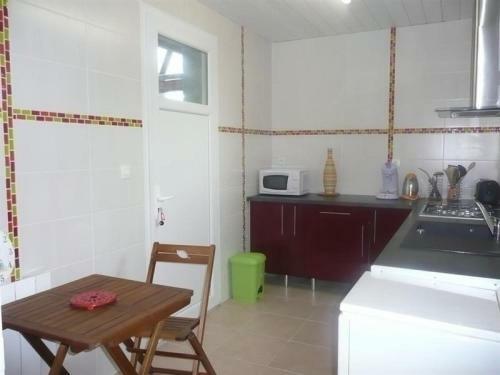 House Maison de Pays T4 Dans Le Quartier de La Nozi�re