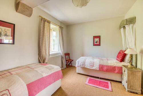 Les Herards Villa Sleeps 6 Pool Wifi