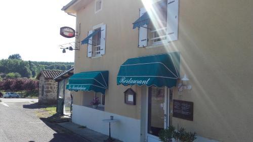 Bed & Breakfast Auberge La Marchadaine