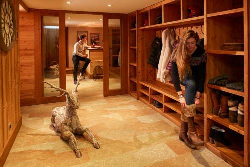 Mussillon Chalet Sleeps 14 Wifi