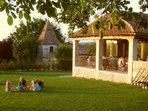 La Grangette, Manoir de Longeveau