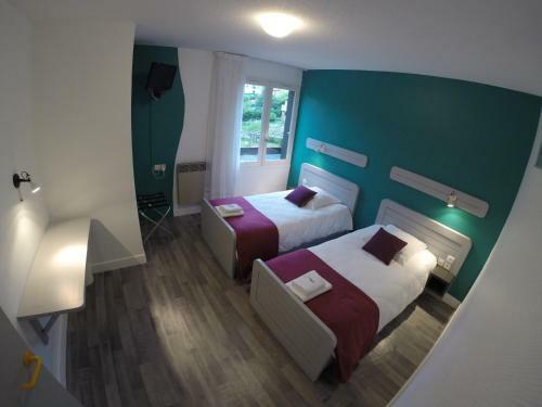 Hotel H�tel Les Rives D'allier