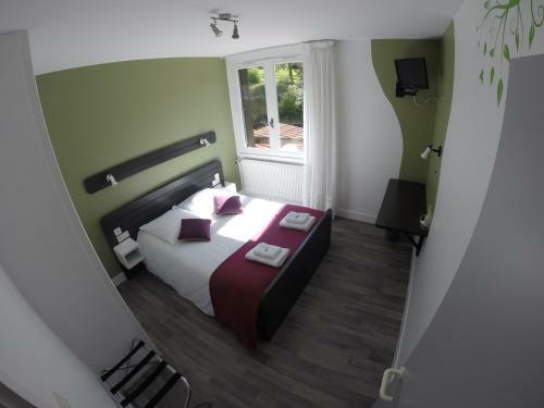 Hotel H�tel Les Rives D'allier