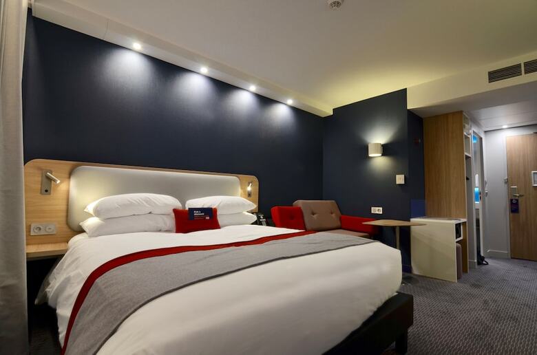Hotel Holiday Inn Express - Paris - Cdg Airport