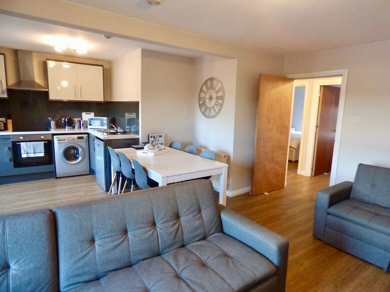 Glasgow East Apartments