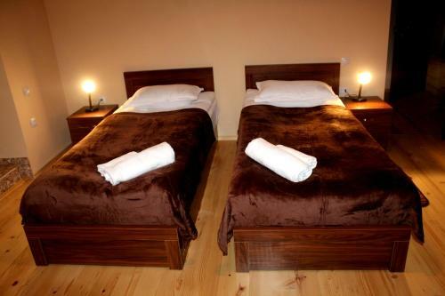 Hostal Guesthouse Alpenrose