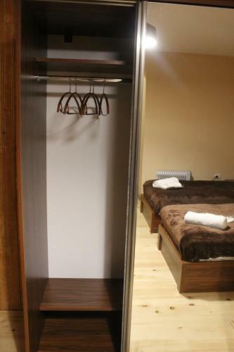 Hostal Guesthouse Alpenrose