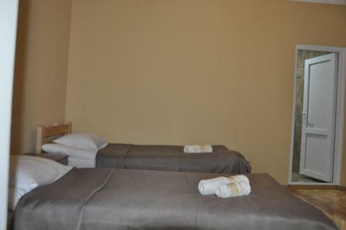Hostal Mestia 4 Season