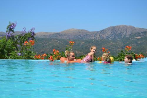 Country Hotel Velani