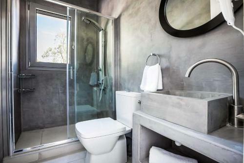 Simotata Villa Sleeps 4 Air Con Wifi