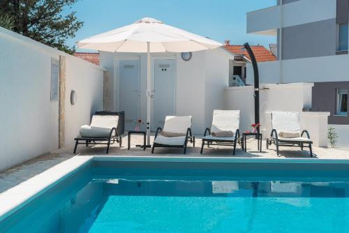 Apartamento Andy 2 Modern & Centrally Ap With A Pool