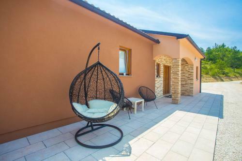 Looking For A Beautiful View And Privacy - Villa Mirna