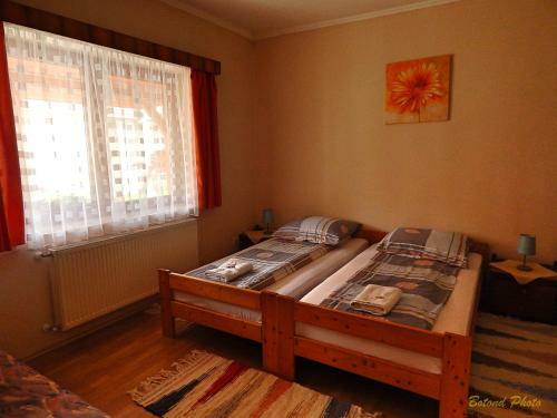 Hostal S�tor-hegy Vend�gh�z