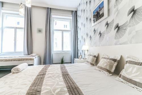 Real Apartments Heged?