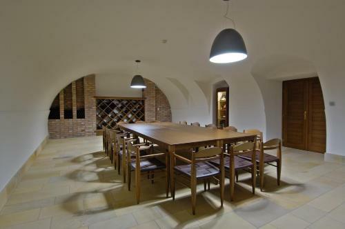 Hotel Erzs�bet Paks