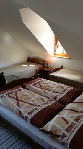 Hostal Madar�sz Vend�gh�z