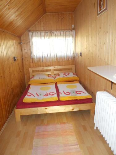 Hostal S�rv�ri Vend�gh�z