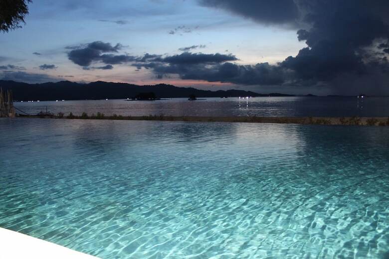 Hotel The Suites Lombok
