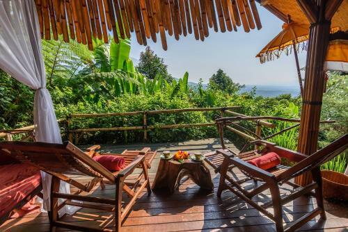 Sang Giri - Mountain Glamping Camp