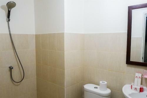 Strategic Studio Apartment At Puncak Permai By Travelio