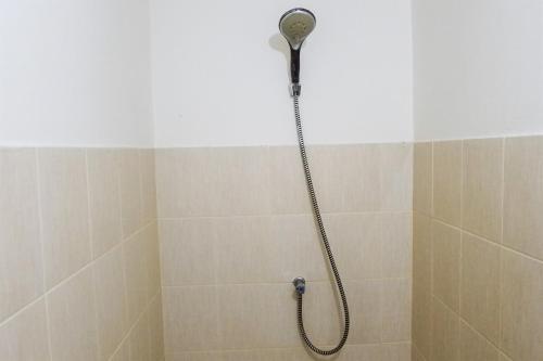 Strategic Studio Apartment At Puncak Permai By Travelio
