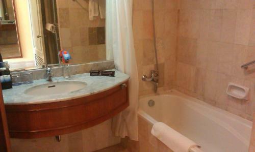 Hotel Resor Tuban Tropis