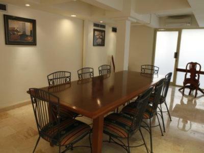 Hotel Resor Tuban Tropis