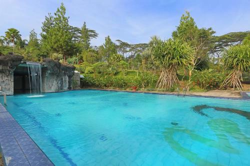 Hotel Pesona Alam Resort & Spa