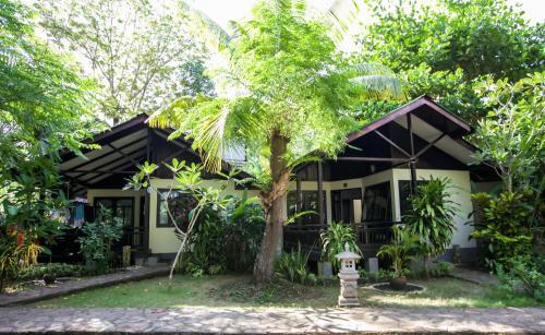 Hotel The Village Bunaken